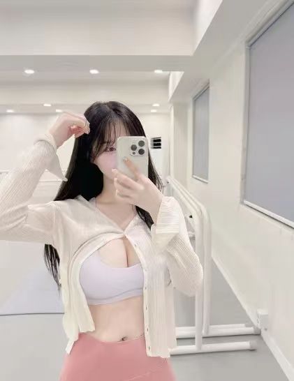 靖江哪个KTV最高档-靖江有陪唱小费实惠最会玩的KTV消费排名